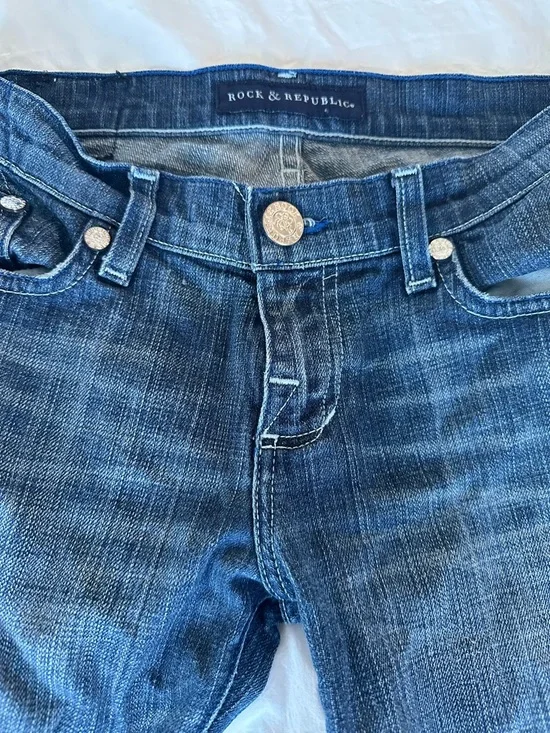 Rock and republic low rise jeans - Picture 2 of 7